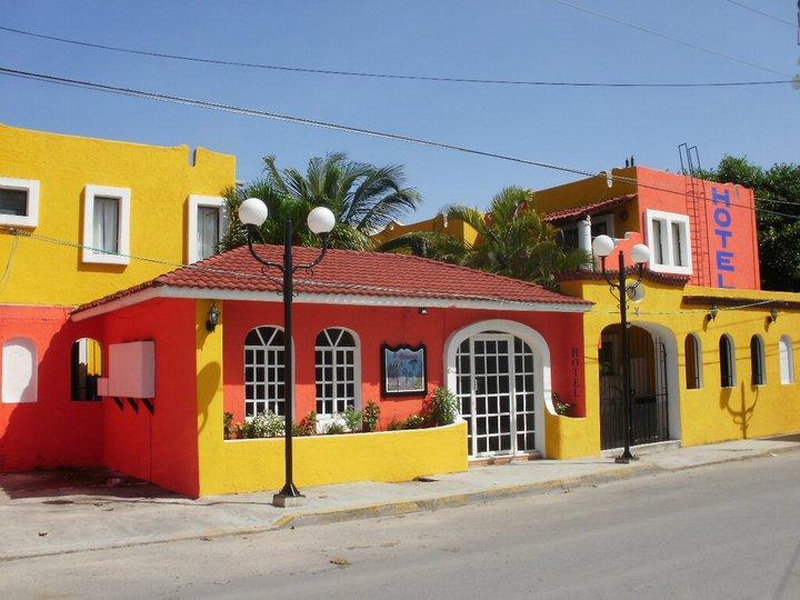 El Acuario Hotel Playa del Carmen Exterior foto